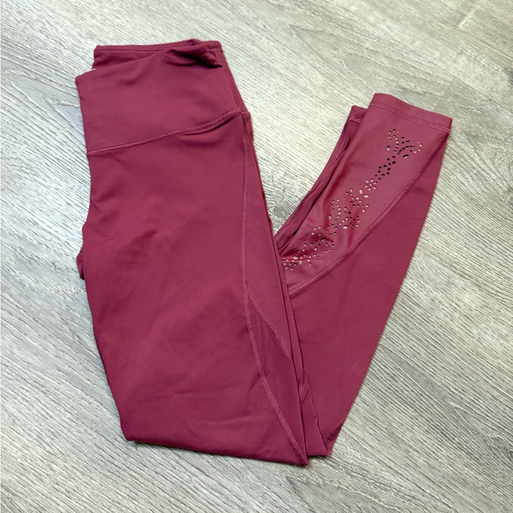 •VICTORIA SPORT• KNOCKOUT LEGGINGS